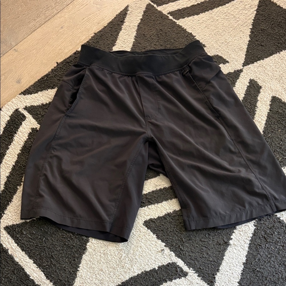 lululemon athletica Black Men's Shorts